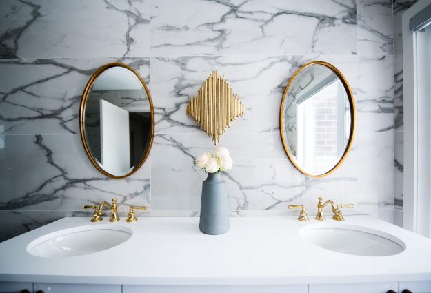 budget-friendly-home-remodel-of-bathroom